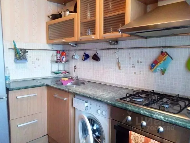 3-к кв. Красноярский край, Красноярск ул. Республики, 66 (52.0 м) - Фото 1