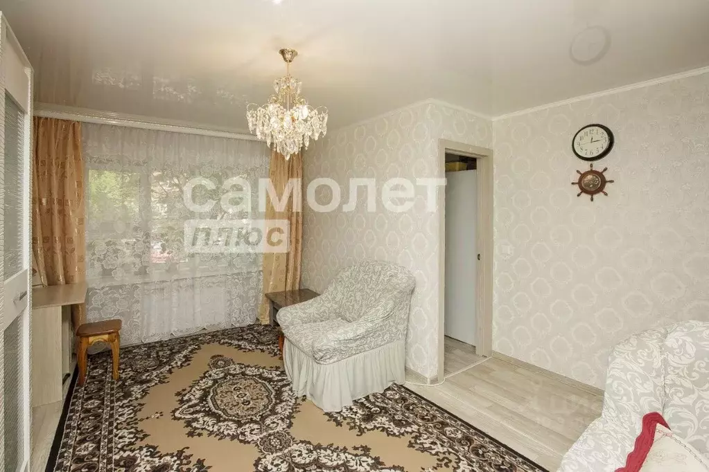 2-к кв. Кемеровская область, Кемерово Кузнецкий просп., 62 (43.0 м) - Фото 1
