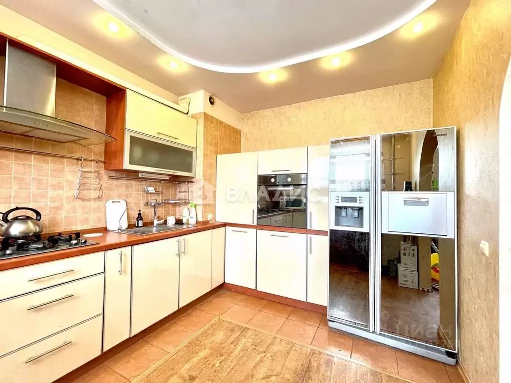 3-к кв. Владимирская область, Ковров ул. Маяковского, 2 (65.0 м) - Фото 1