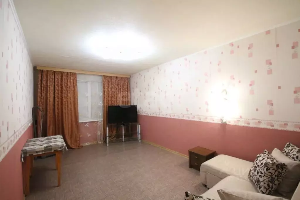 2-к кв. Ямало-Ненецкий АО, Новый Уренгой Дружба мкр, 1/4 (54.0 м) - Фото 1