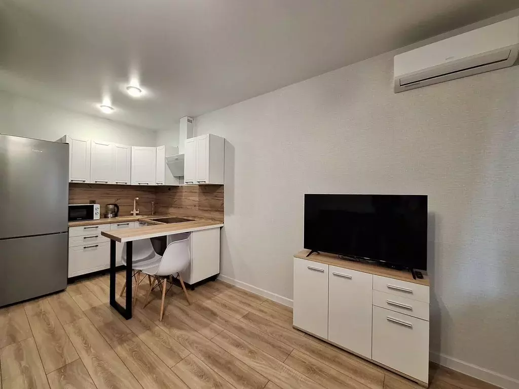 Студия Краснодарский край, Краснодар ул. Ивана Беличенко, 85 (30.0 м) - Фото 1