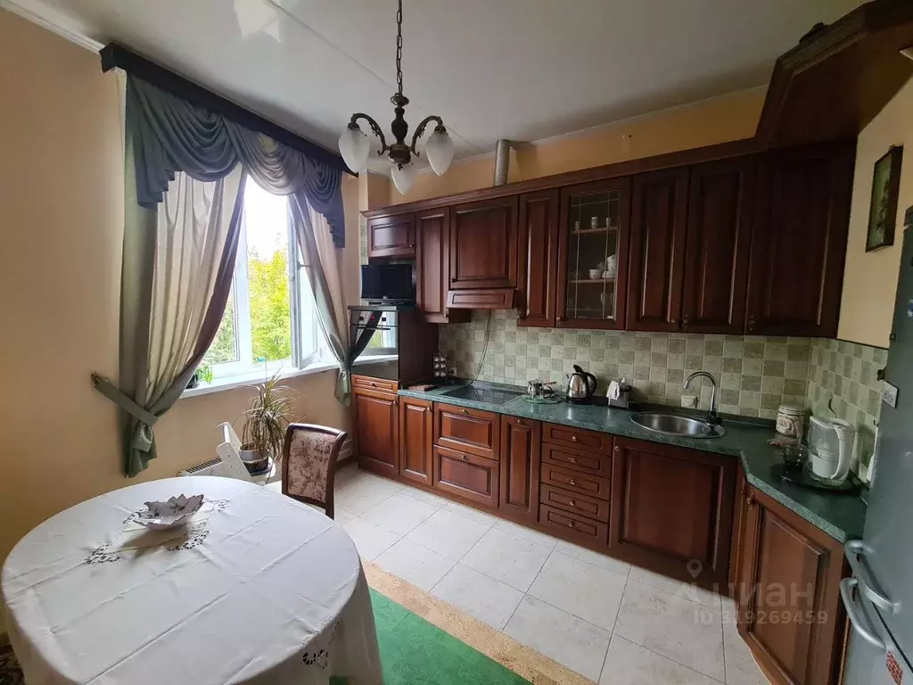 2-к кв. Москва ул. Академика Анохина, 4К3 (74.3 м) - Фото 0
