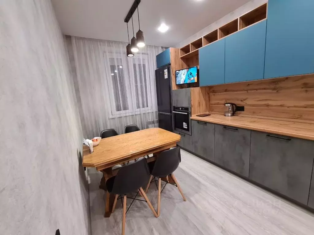 2-к кв. Красноярский край, Красноярск 6-я Полярная ул., 2А (52.0 м) - Фото 1