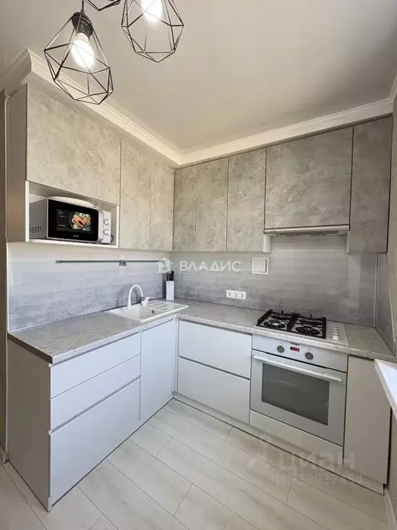 3-к кв. Башкортостан, Октябрьский просп. Ленина, 41 (57.1 м) - Фото 1