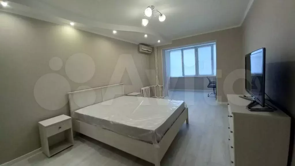 3-к. квартира, 92 м, 7/9 эт. - Фото 0