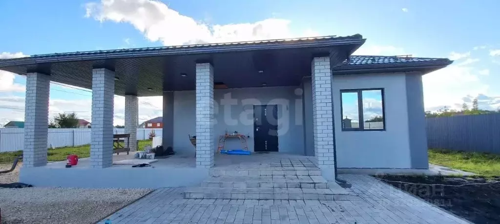 Дом в Орловская область, Орловский район, д. Малая Куликовка ул. ... - Фото 1