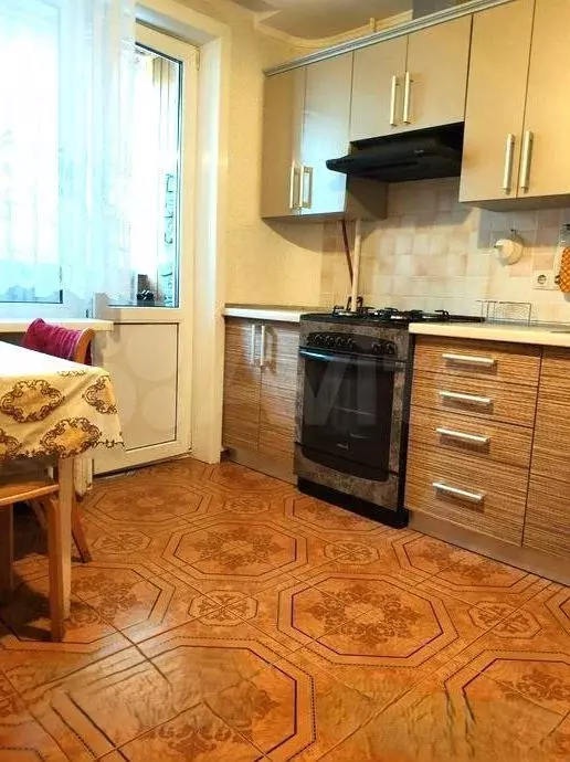 1-к. квартира, 31,3 м, 5/5 эт. - Фото 1