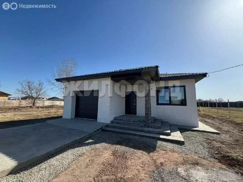 Дом в Абакан, улица Есенина (150 м) - Фото 2