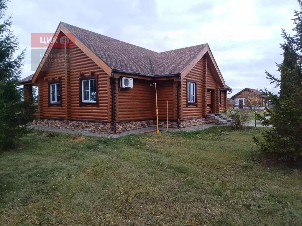 Коттедж в Рязанская область, Сасовский муниципальный округ, с. ... - Фото 1