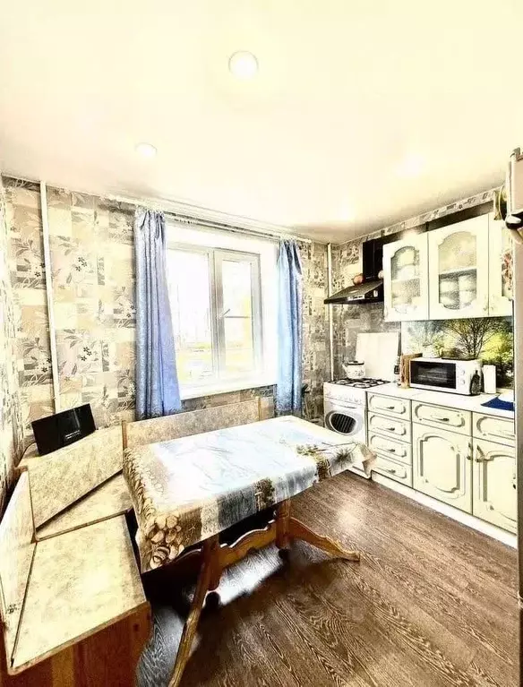 3-к кв. Коми, Сыктывкар просп. Бумажников, 53В (69.0 м) - Фото 0