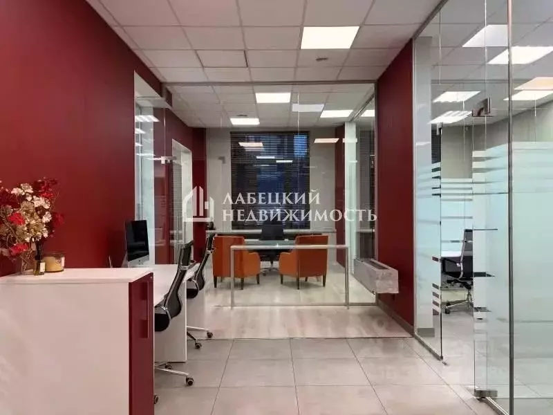 Офис в Санкт-Петербург Приморский просп., 52К1 (150 м) - Фото 2