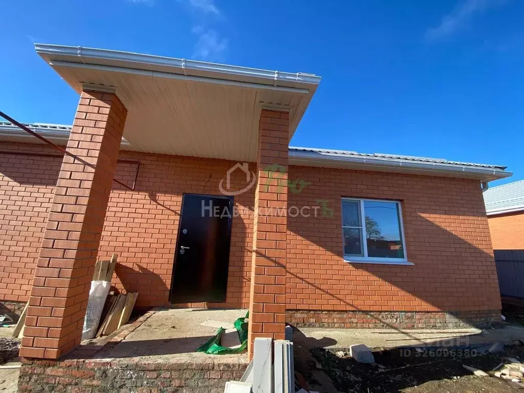 Дом в Краснодарский край, Ейск Мичуринский пер. (70 м) - Фото 1