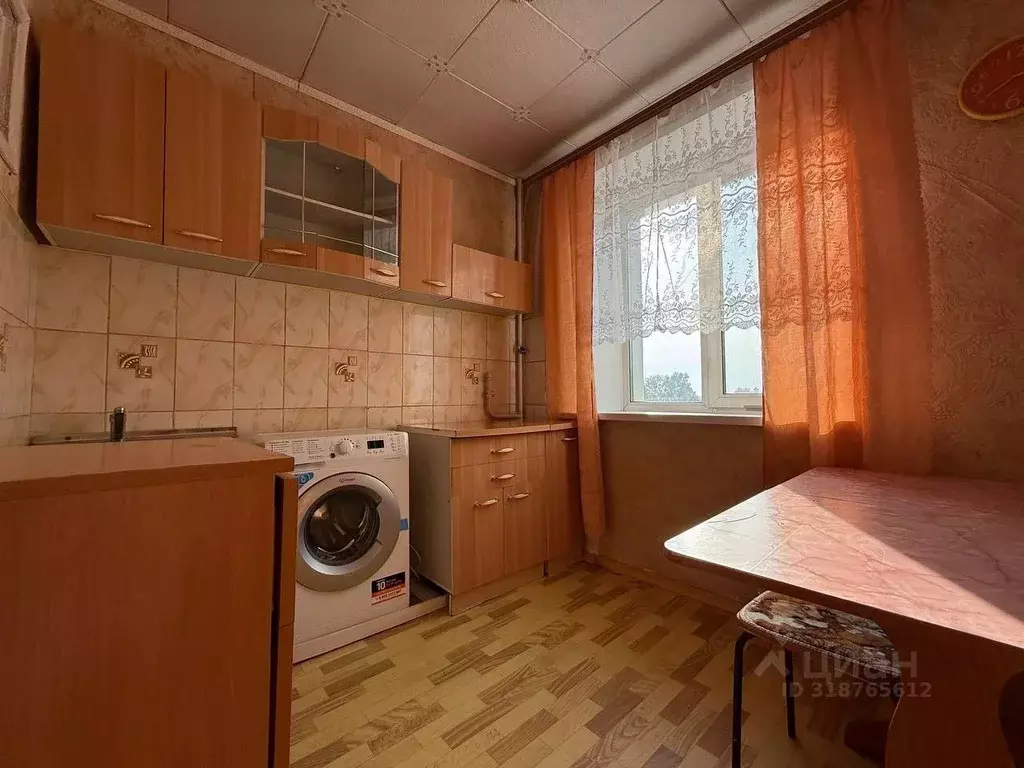 1-к кв. Красноярский край, Назарово Вокзальная ул., 1А (30.2 м) - Фото 0