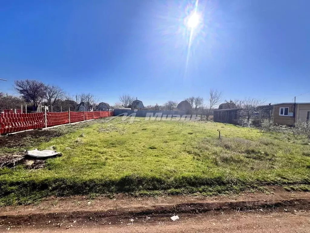 Участок в Крым, Красногвардейское пгт, Мелиоратор СНТ ул. 7-я (5.4 ... - Фото 1