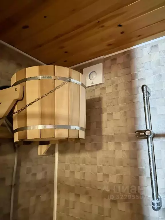 Коттедж в Саратовская область, Энгельсский район, Красноярское ... - Фото 1