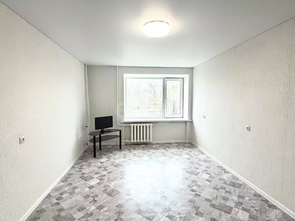 Комната Тюменская область, Тюмень ул. Республики, 218 (13.8 м) - Фото 1