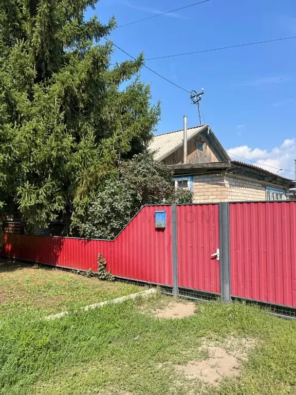 Дом в Омская область, Нововаршавка рп ул. Светлая, 15 (65 м) - Фото 1