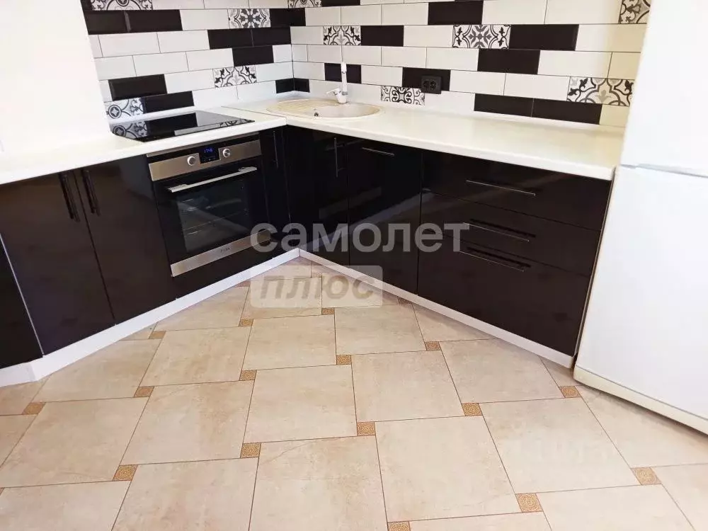 2-к кв. Курская область, Курск просп. Анатолия Дериглазова, 55 (56.0 ... - Фото 2