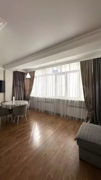 1-к. квартира, 55 м, 5/12 эт. - Фото 1