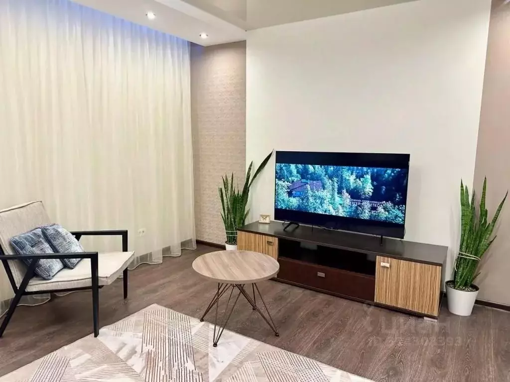 3-к кв. Кировская область, Киров ул. Молодой Гвардии, 52 (68.0 м) - Фото 2