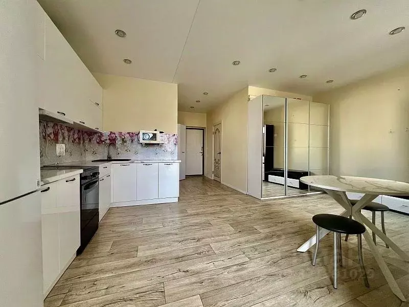 Студия Самарская область, Тольятти Спортивная ул., 87 (37.2 м) - Фото 1