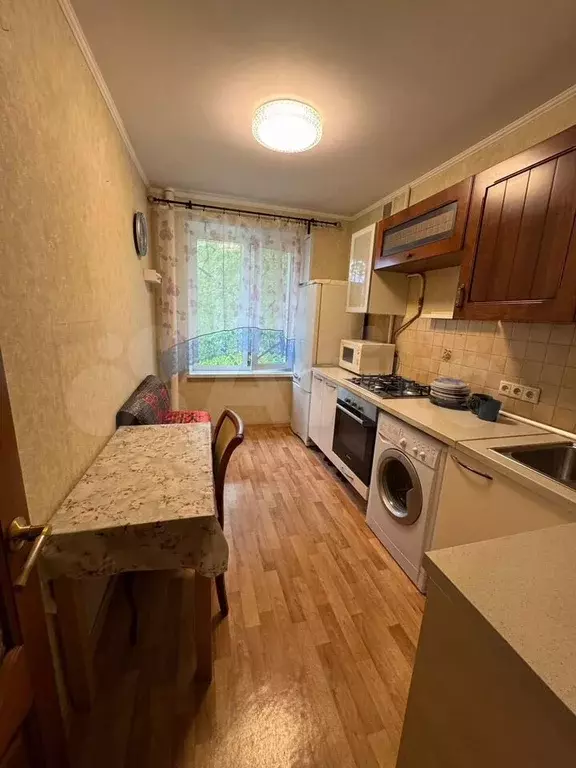 2-к. квартира, 39 м, 4/9 эт. - Фото 1