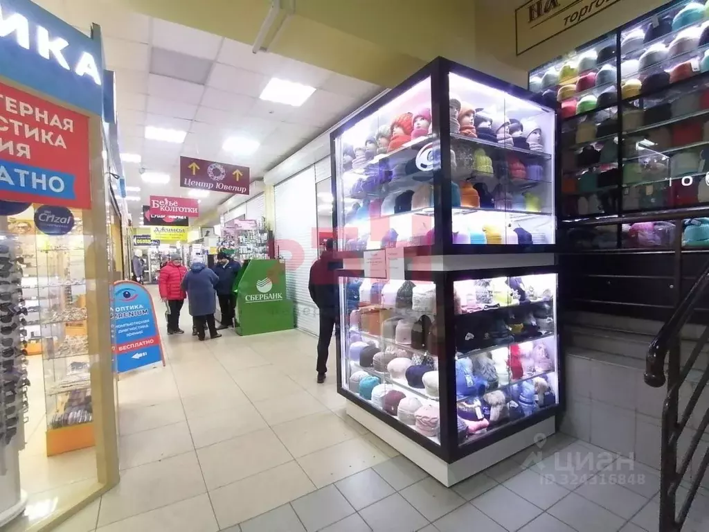 Торговая площадь в Омская область, Омск Заозерный мкр, ул. Бархатовой, ... - Фото 1