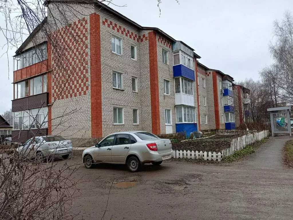 3-комнатная квартира: Оса, улица Маяковского, 93 (65.3 м) - Фото 1