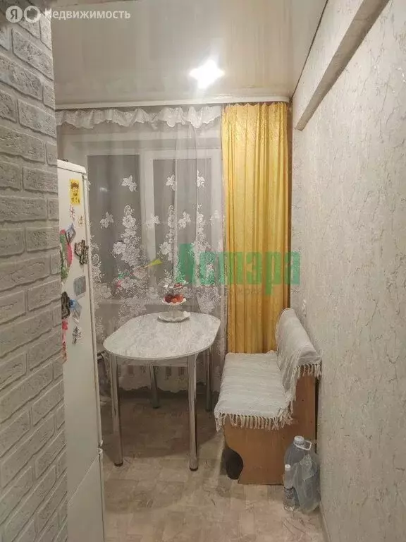 3-комнатная квартира: Чита, Весенняя улица, 8 (60.4 м) - Фото 1