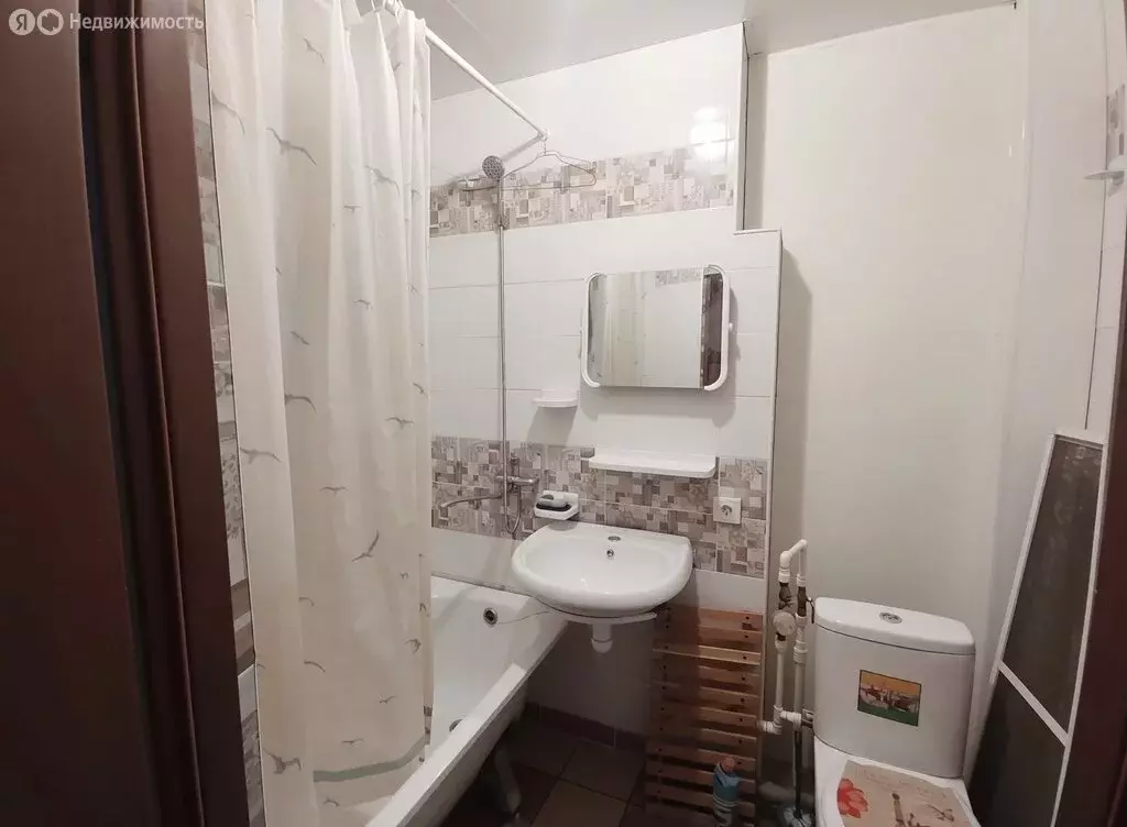 3-комнатная квартира: Таганрог, Большой проспект, 46 (60.4 м) - Фото 0