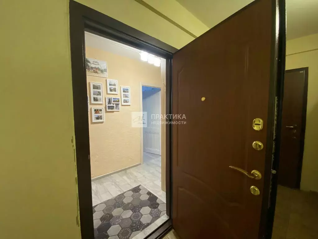 Продается 2-комнатная квартира - Фото 2