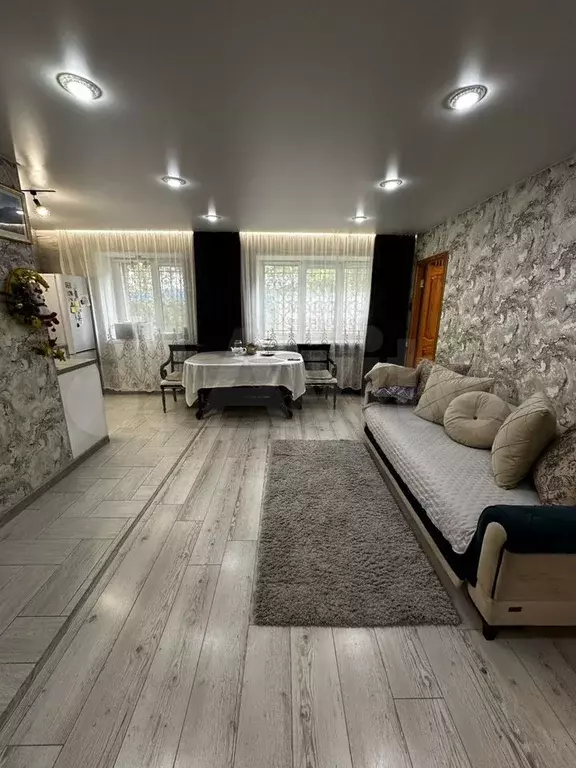 3-к. квартира, 62,1 м, 1/5 эт. - Фото 0