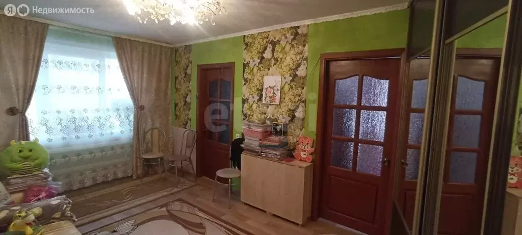 4-комнатная квартира: Златоуст, проспект имени Ю.А. Гагарина, 4-я ... - Фото 1