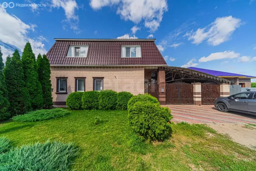 Дом в Энгельс, Интернациональная улица, 50 (200 м) - Фото 1