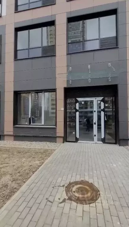 Помещение свободного назначения в Санкт-Петербург ул. Среднерогатская, ... - Фото 0