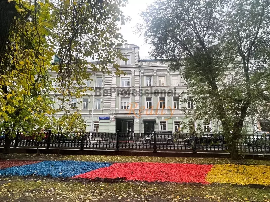 Помещение свободного назначения в Москва Покровский бул., 8С1 (500 м) - Фото 0