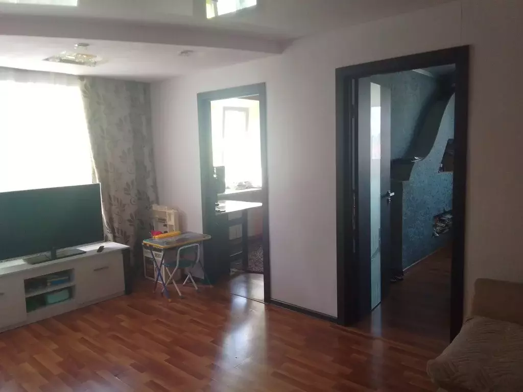 Продаётся 4-к квартира, 61 м - Фото 0