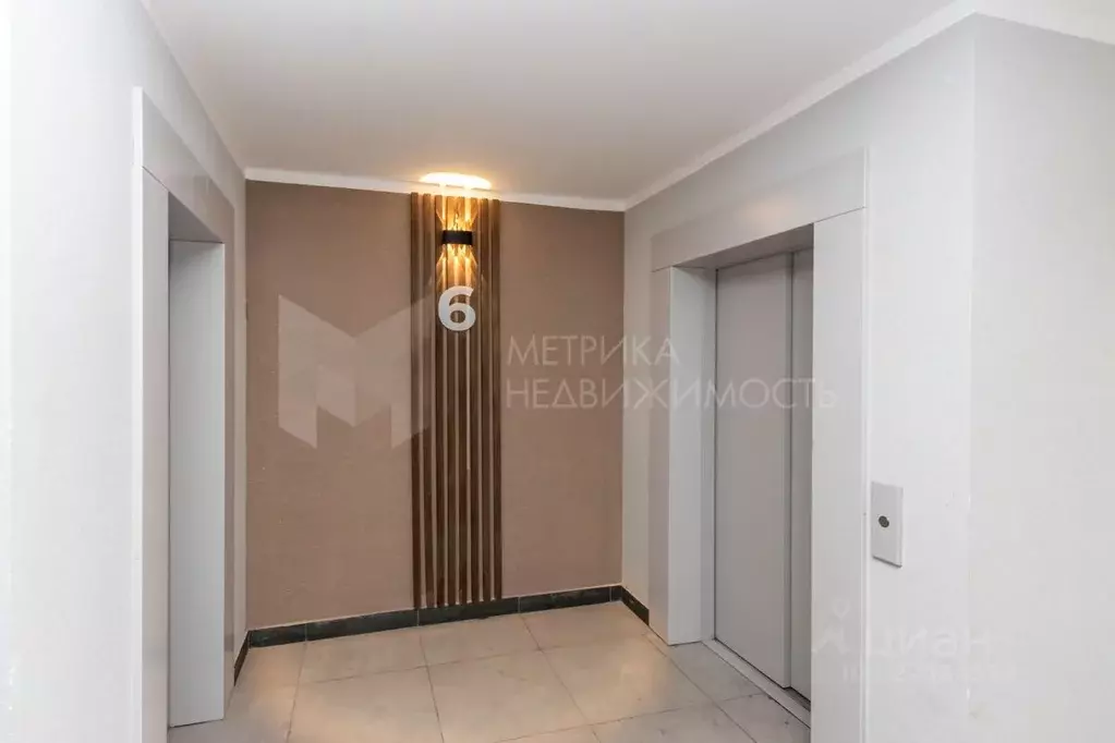 2-к кв. Тюменская область, Тюмень ул. Новоселов, 109 (54.1 м) - Фото 1