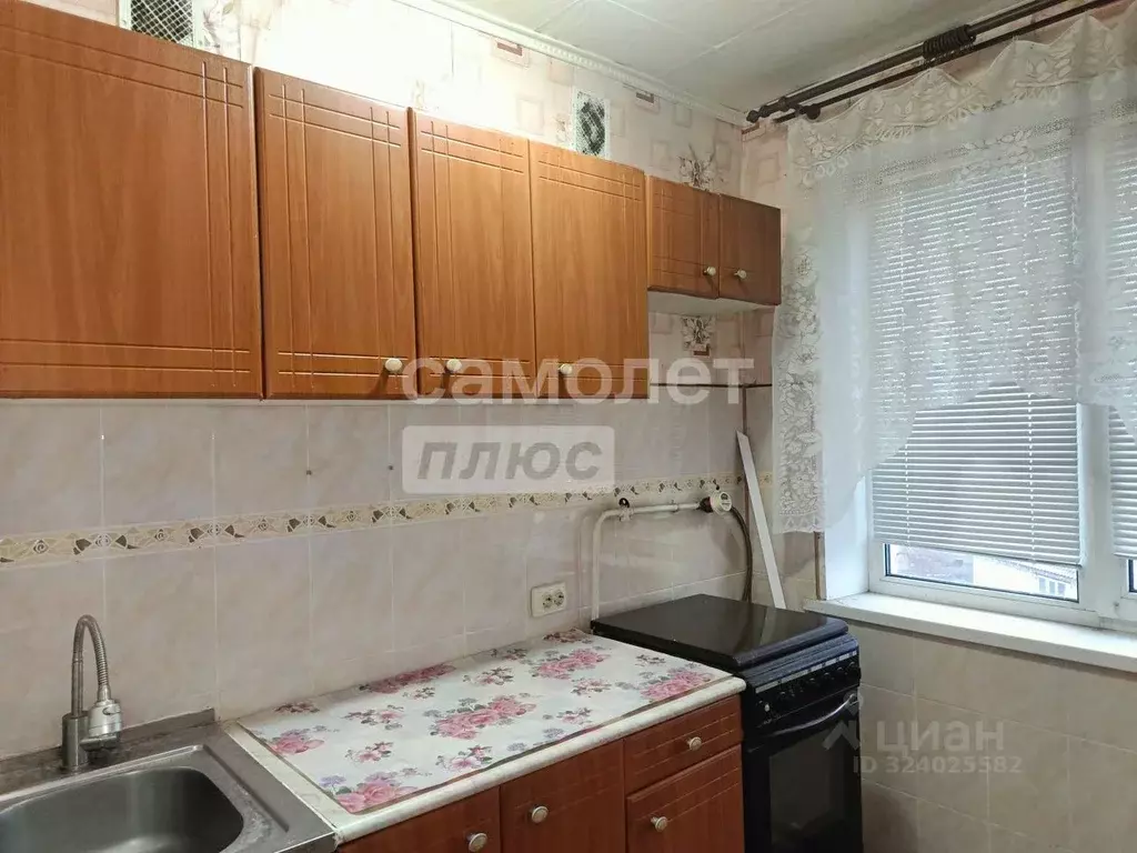 4-к кв. Белгородская область, Старый Оскол ул. Хмелева, 2 (61.3 м) - Фото 2