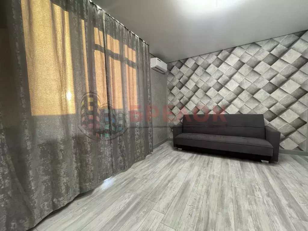 Студия Ростовская область, Ростов-на-Дону, Нахичевань ул. 26-я Линия, ... - Фото 2