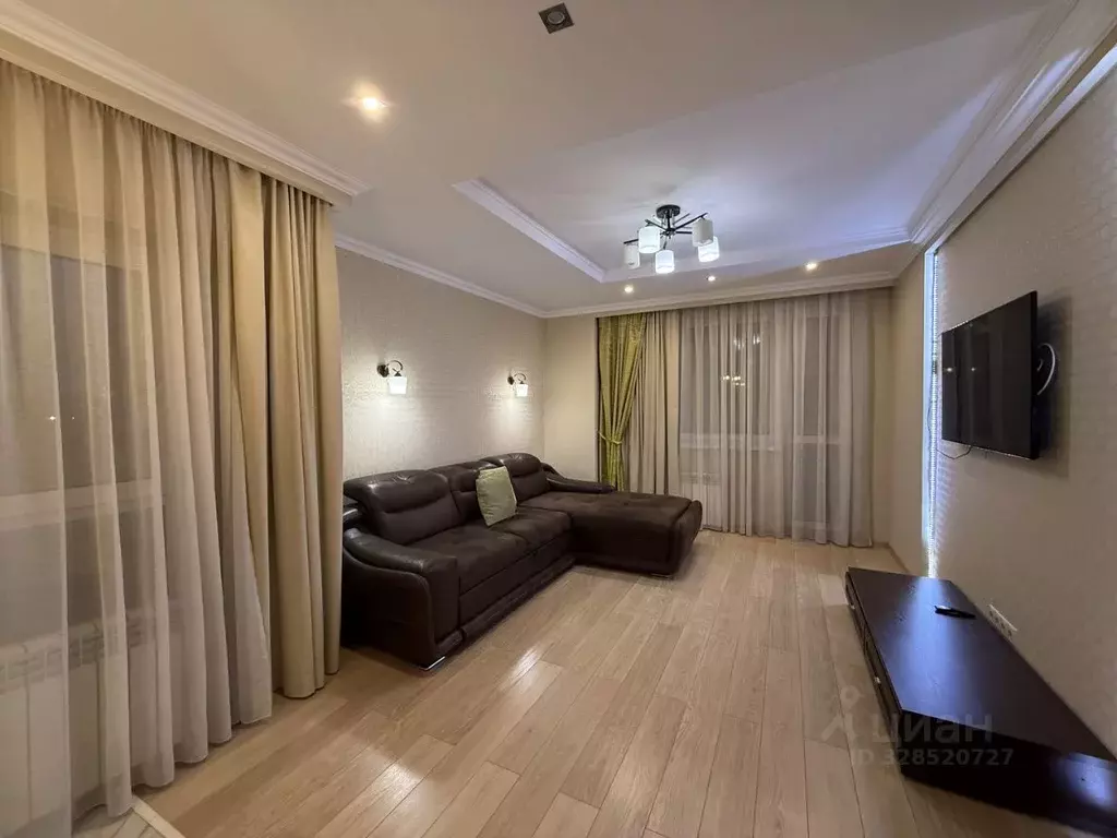 3-к кв. Башкортостан, Уфа ул. Октябрьской Революции, 23А (90.0 м) - Фото 2