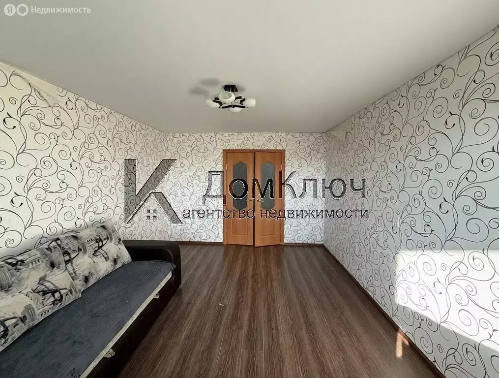 2-комнатная квартира: Кумертау, Вокзальная улица, 26 (50.5 м) - Фото 1