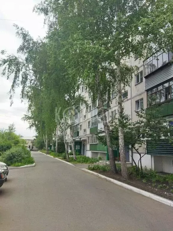 2-комнатная квартира: Курган, улица Черняховского, 10 (45.5 м) - Фото 0