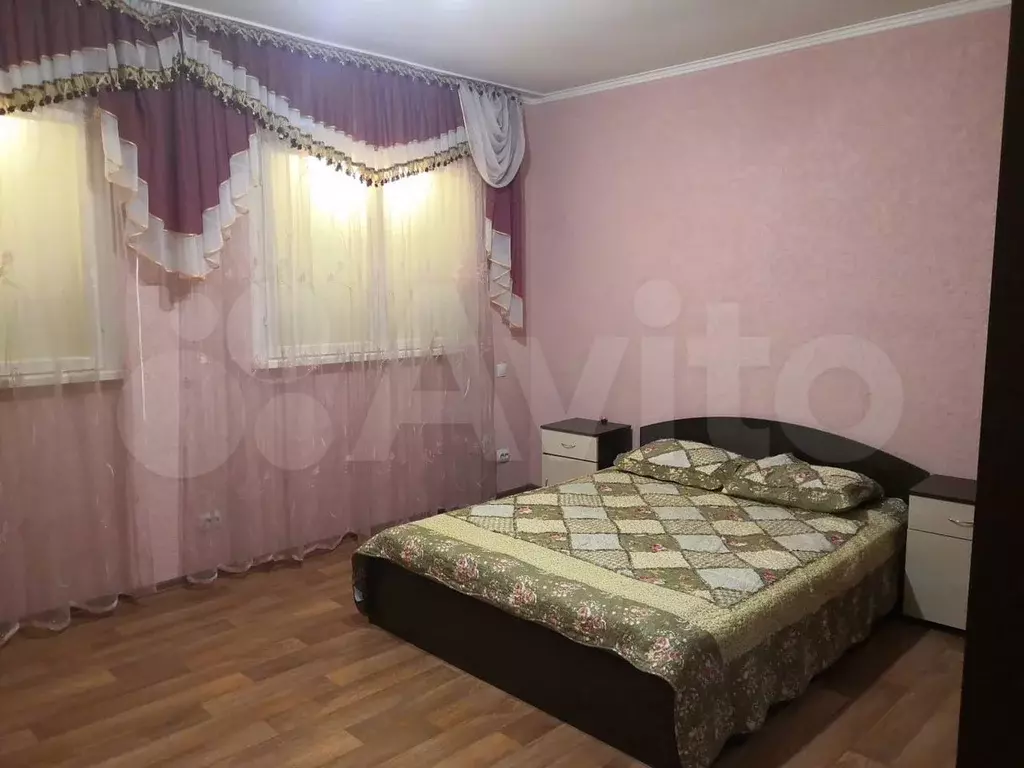 1-к. квартира, 55 м, 1/6 эт. - Фото 0
