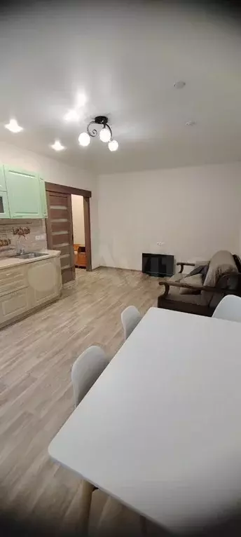 2-к. квартира, 39 м, 3/9 эт. - Фото 1