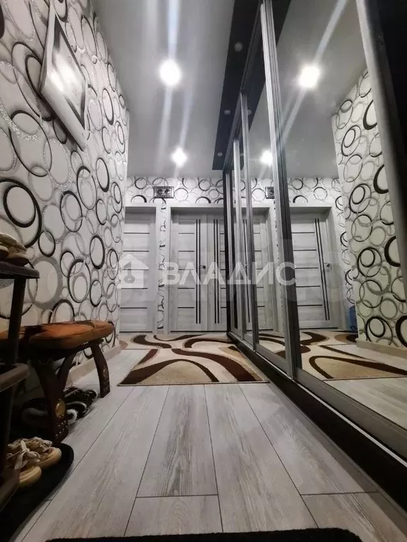 2-к. квартира, 60 м, 4/22 эт. - Фото 0