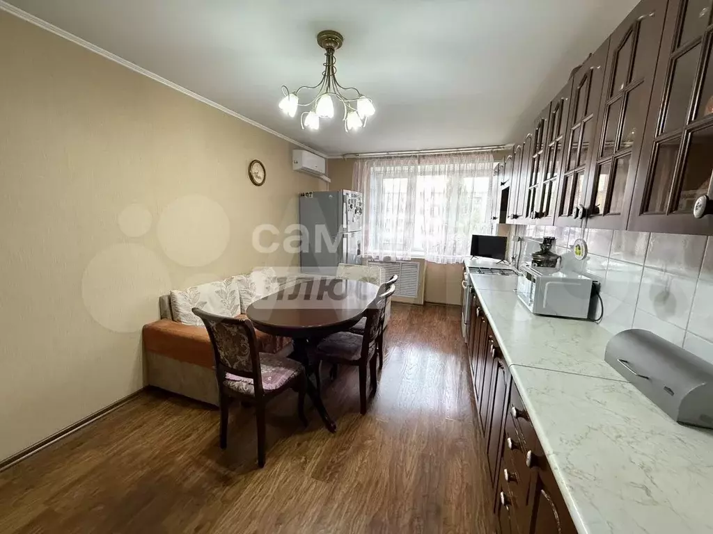 3-к. квартира, 97 м, 3/5 эт. - Фото 1