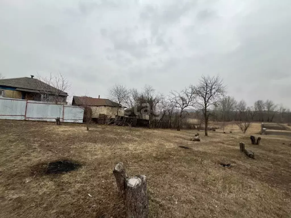 Участок в Белгородская область, Старооскольский городской округ, с. ... - Фото 1