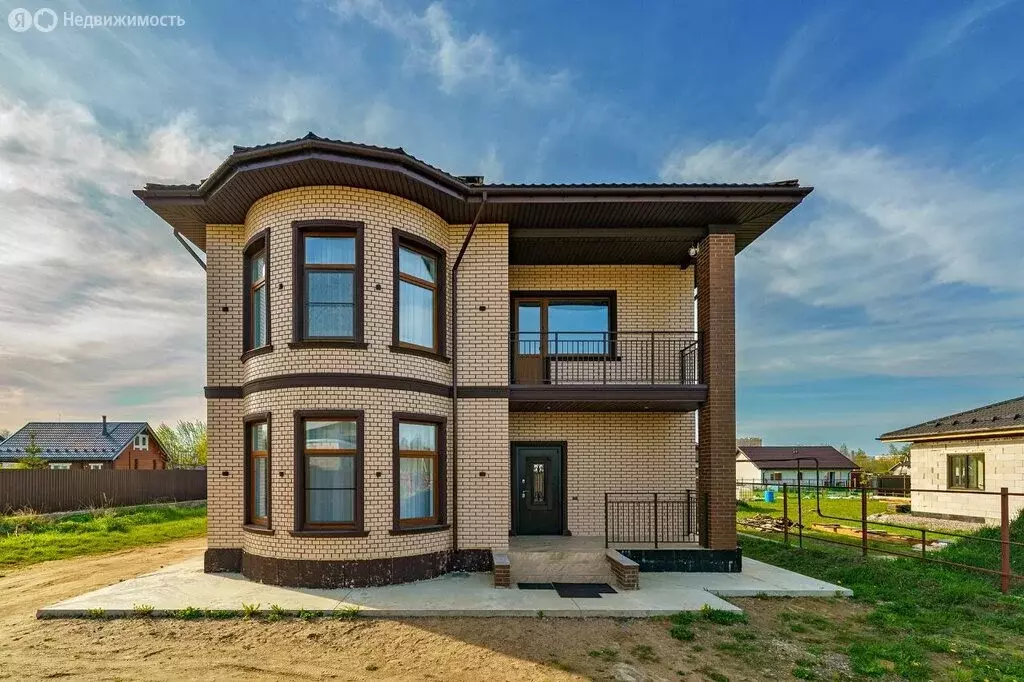 Дом в Шлиссельбург, улица Леманский Канал, 22Б (238 м) - Фото 1