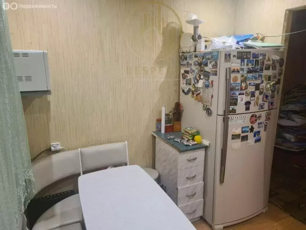 3-комнатная квартира: Минеральные Воды, улица Островского, 58 (59 м) - Фото 0